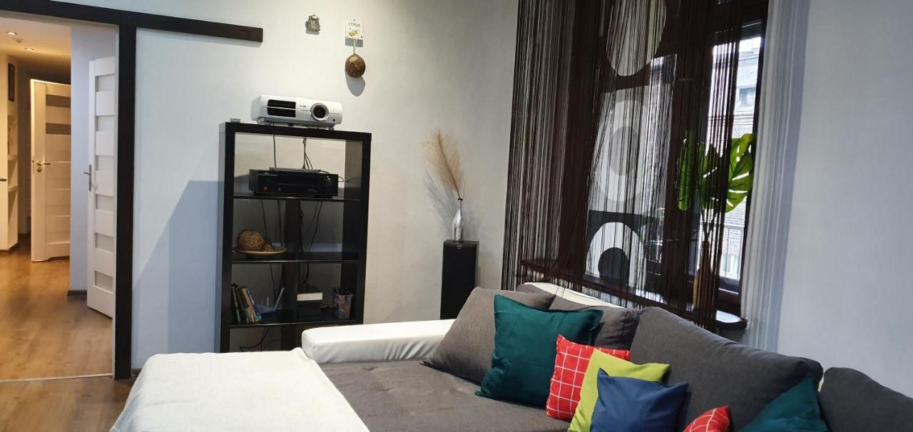 קטוביץ Stylowe Apartamenty Old Gallery, Zabrska 5 מראה חיצוני תמונה